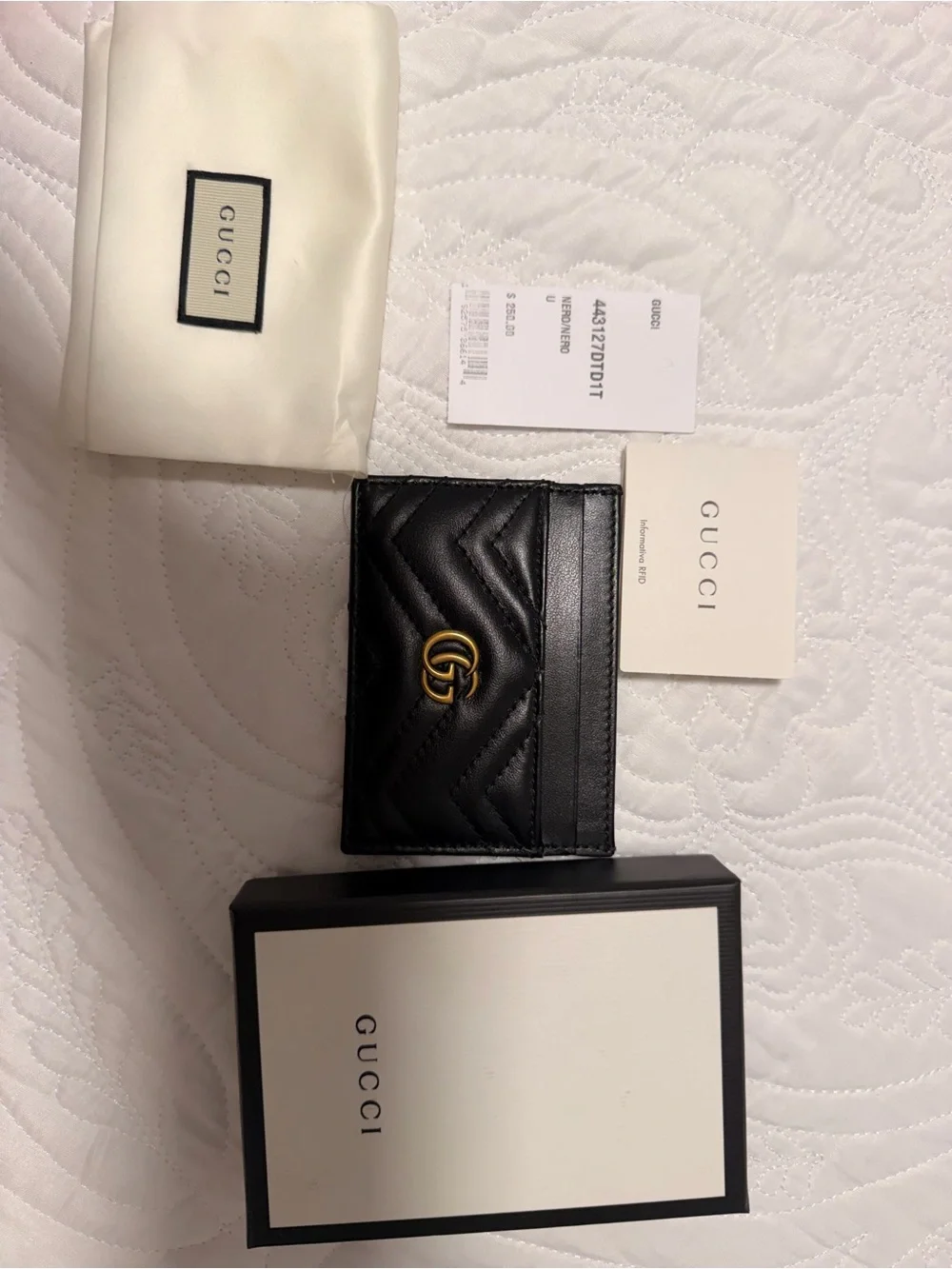 Gucci Black Quilted Leather Card Case with Gold Double G - Picture 2 of 5